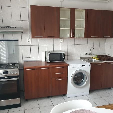 Apartament Confortabil In Κλουζ-Ναπόκα Εξωτερικό φωτογραφία