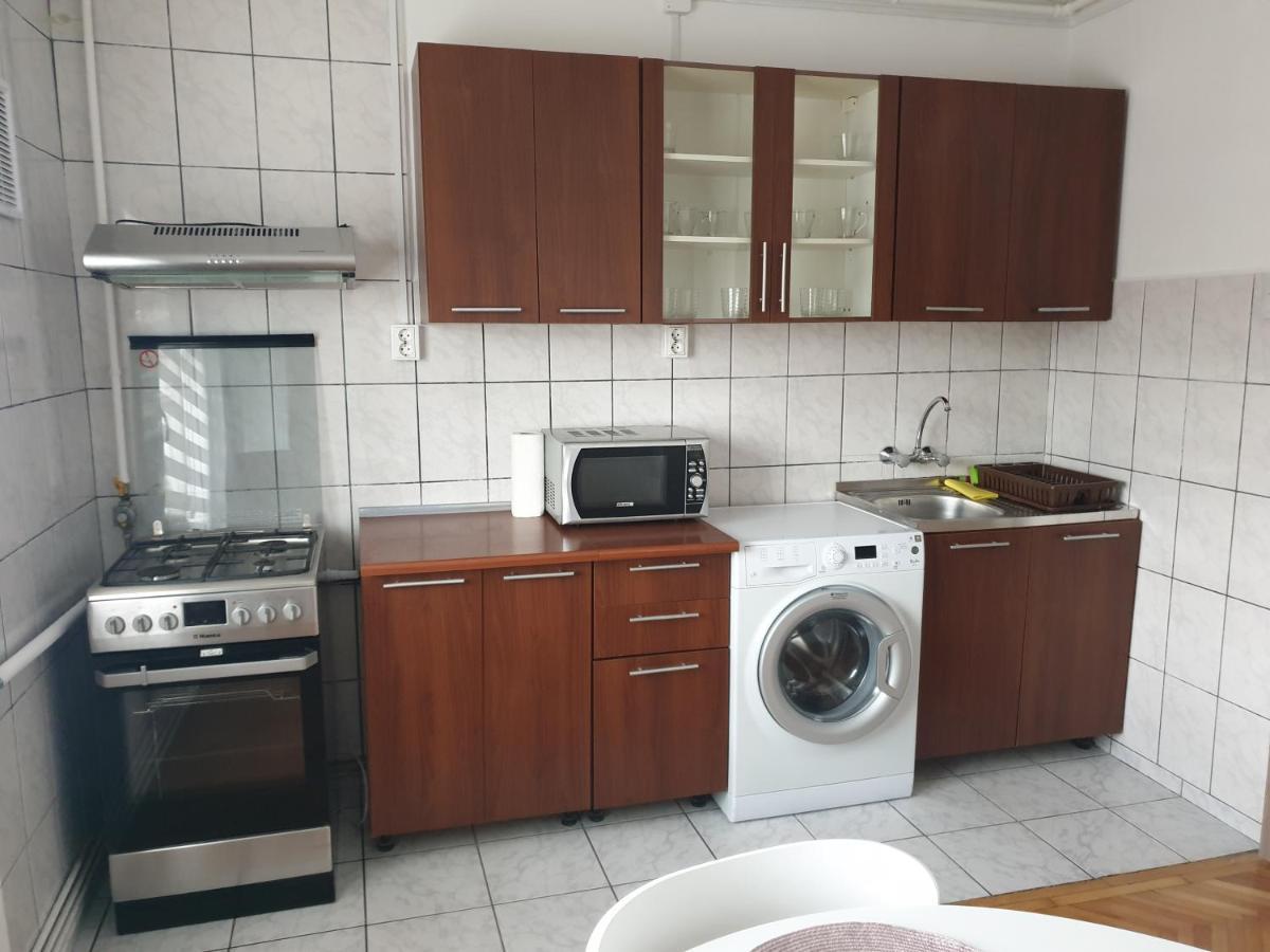 Apartament Confortabil In Κλουζ-Ναπόκα Εξωτερικό φωτογραφία